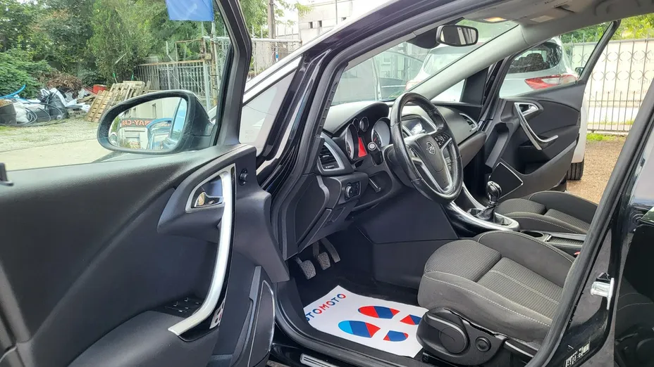 OPEL Astra -
