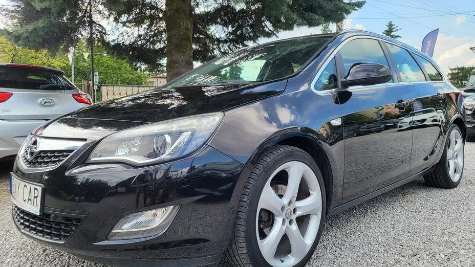 OPEL Astra -