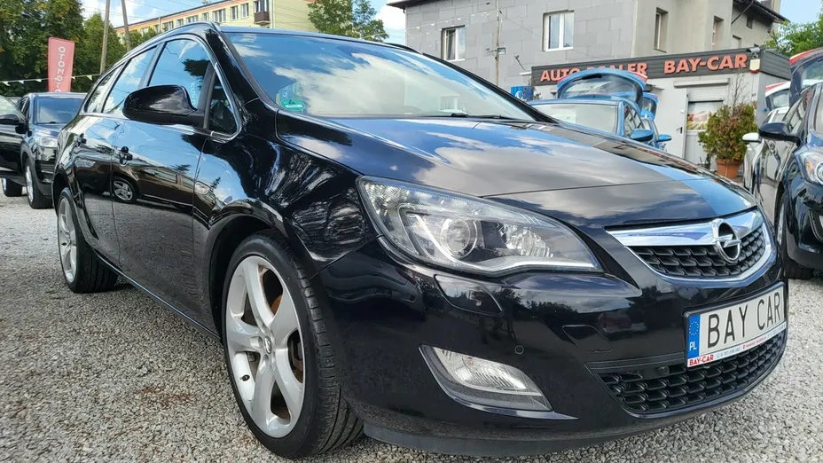 OPEL Astra -