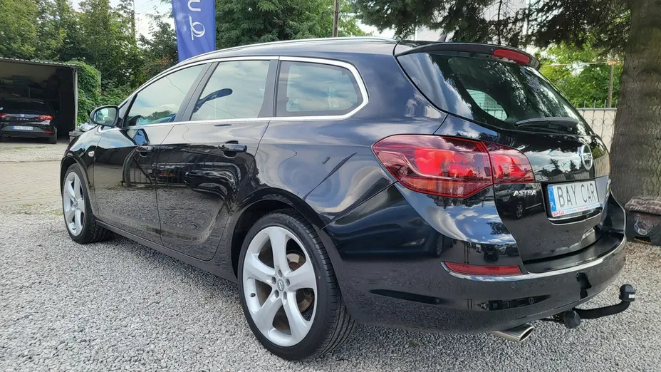 OPEL Astra -