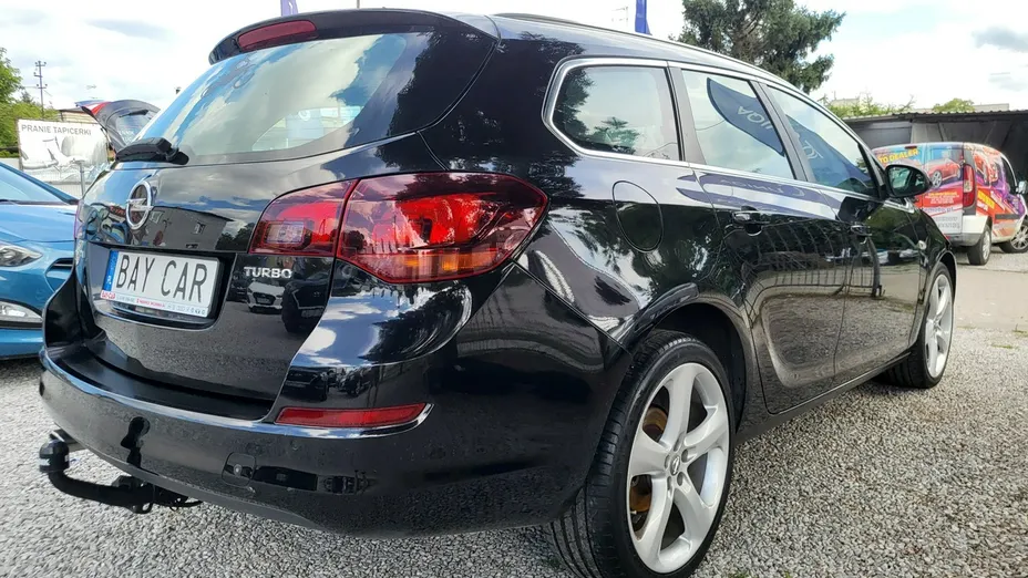 OPEL Astra -