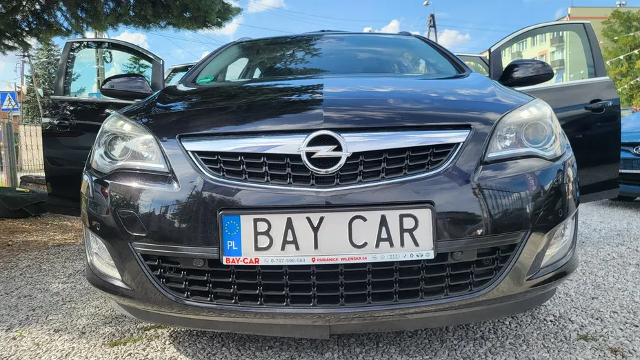 OPEL Astra -