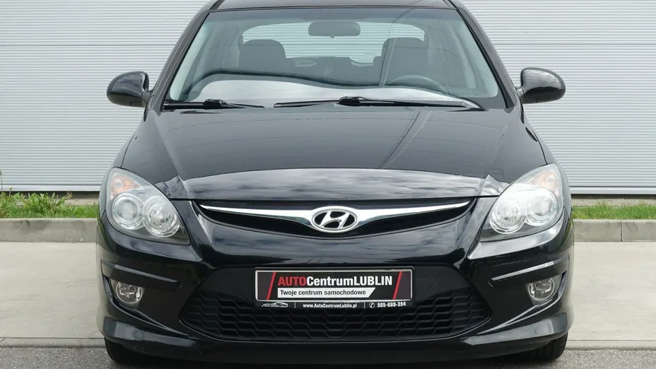 HYUNDAI i30 -