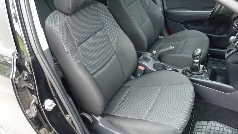 HYUNDAI i30 -