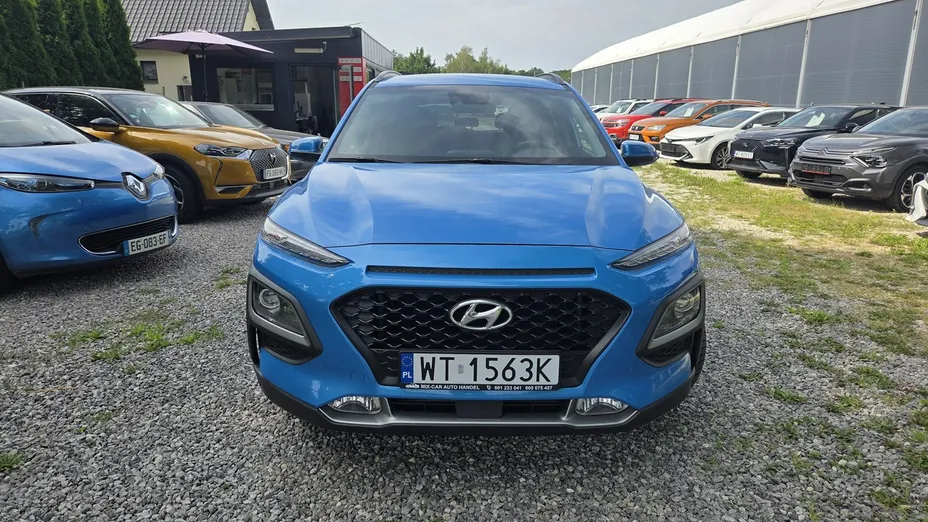 HYUNDAI Kona -