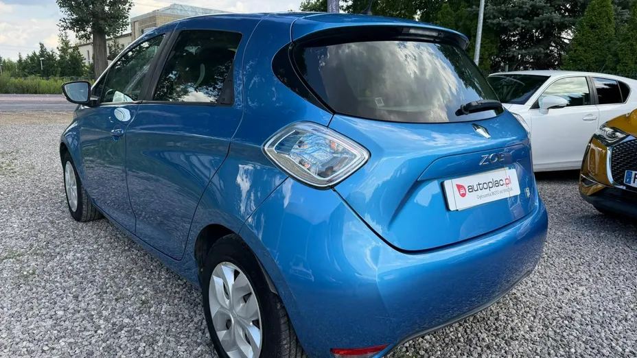 RENAULT ZOE -