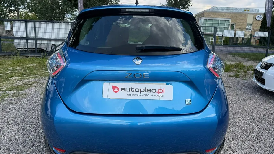 RENAULT ZOE -