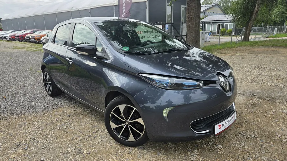 RENAULT ZOE -
