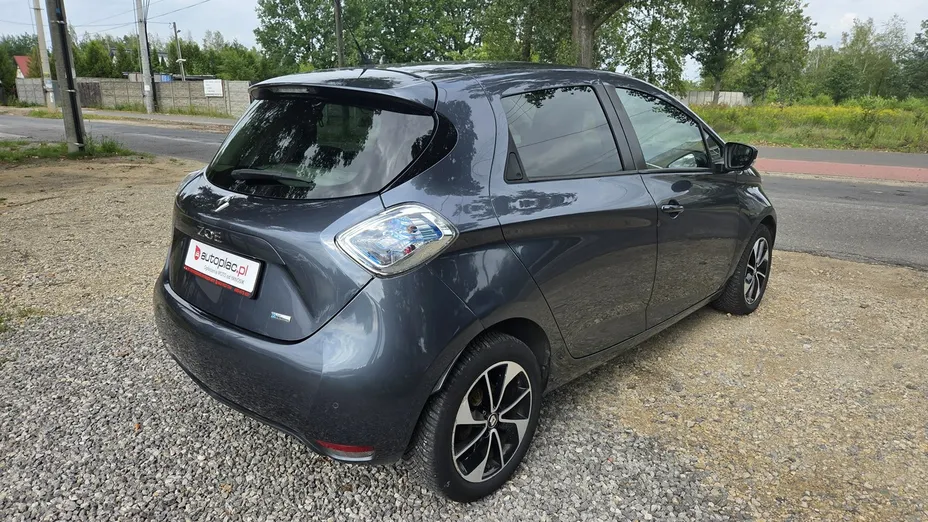 RENAULT ZOE -