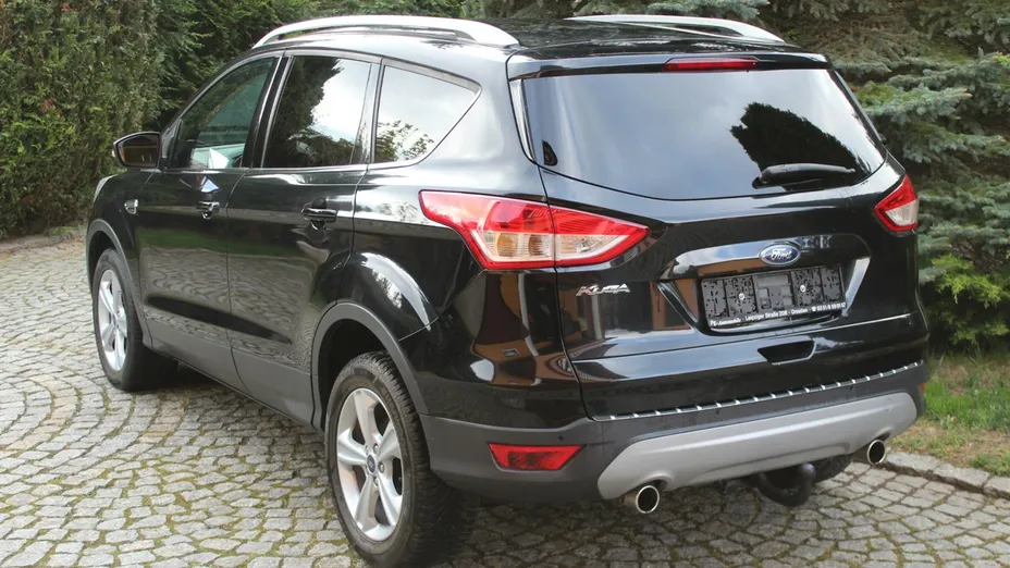 FORD Kuga -