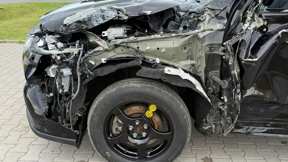 TOYOTA Highlander -