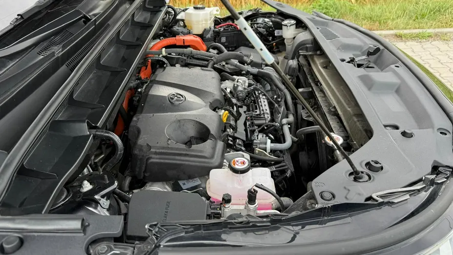 TOYOTA Highlander -