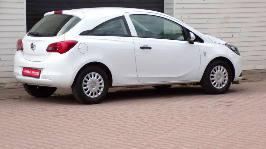 OPEL Corsa -