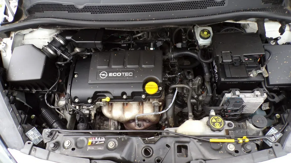 OPEL Corsa -