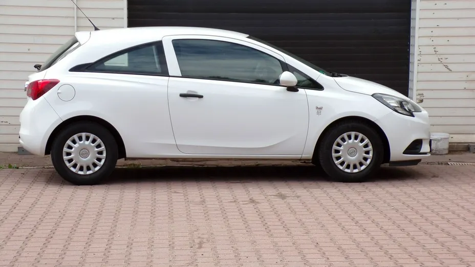OPEL Corsa -