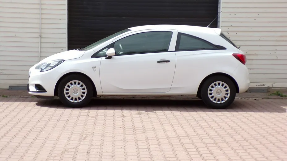 OPEL Corsa -