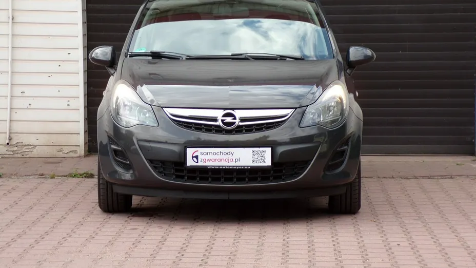OPEL Corsa -