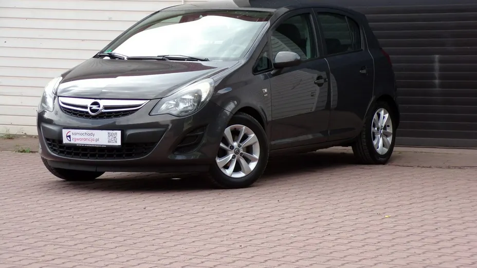 OPEL Corsa -