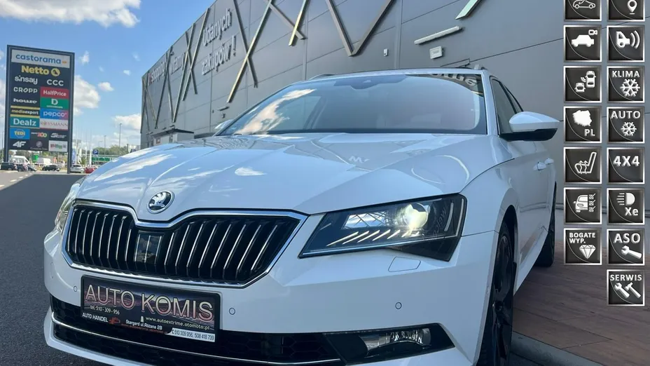 SKODA Superb -