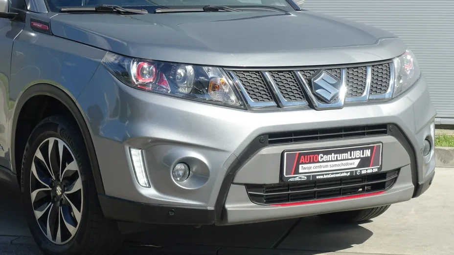 SUZUKI Vitara -