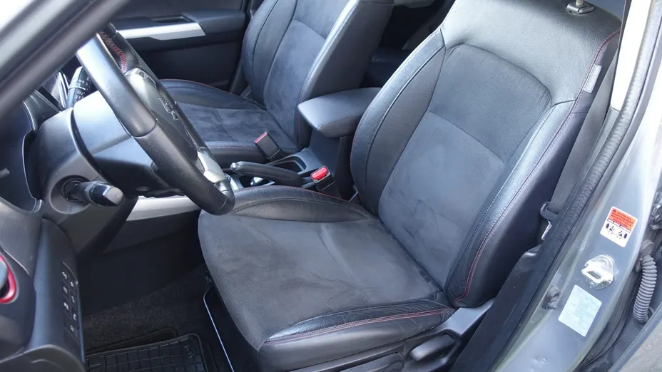 SUZUKI Vitara -