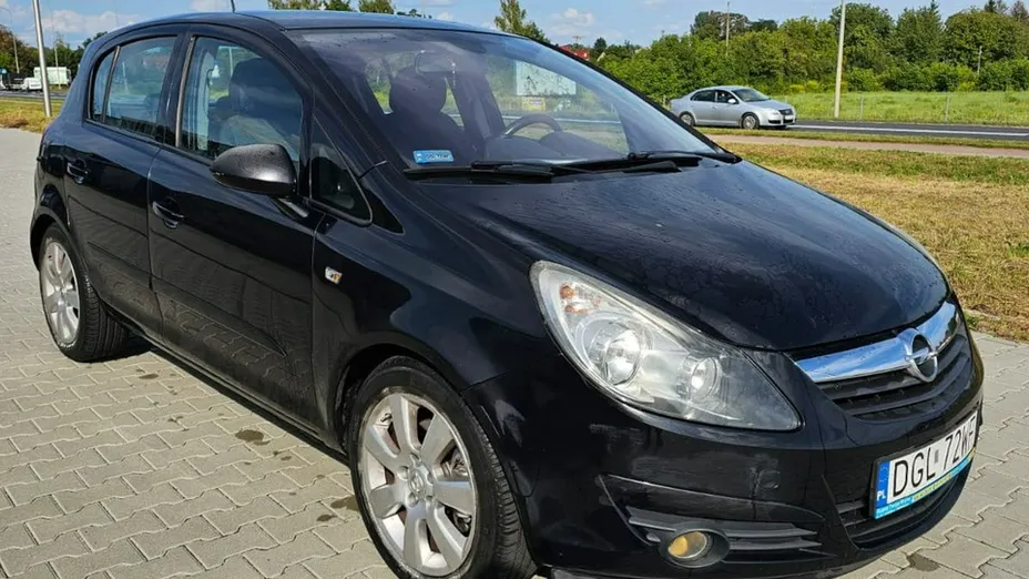 OPEL Corsa -