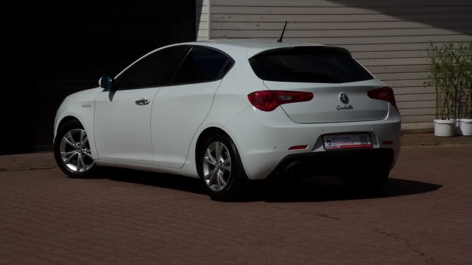 ALFA ROMEO Giulietta -