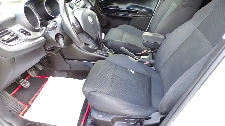 ALFA ROMEO Giulietta -