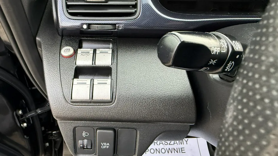 HONDA FR-V -