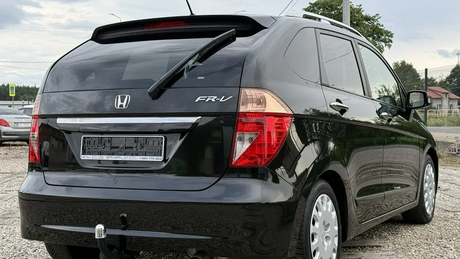 HONDA FR-V -