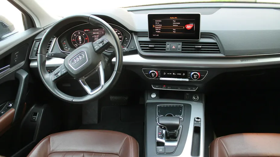 AUDI Q5 -