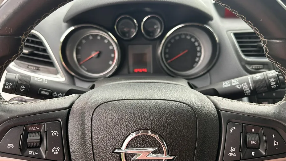 OPEL Mokka -