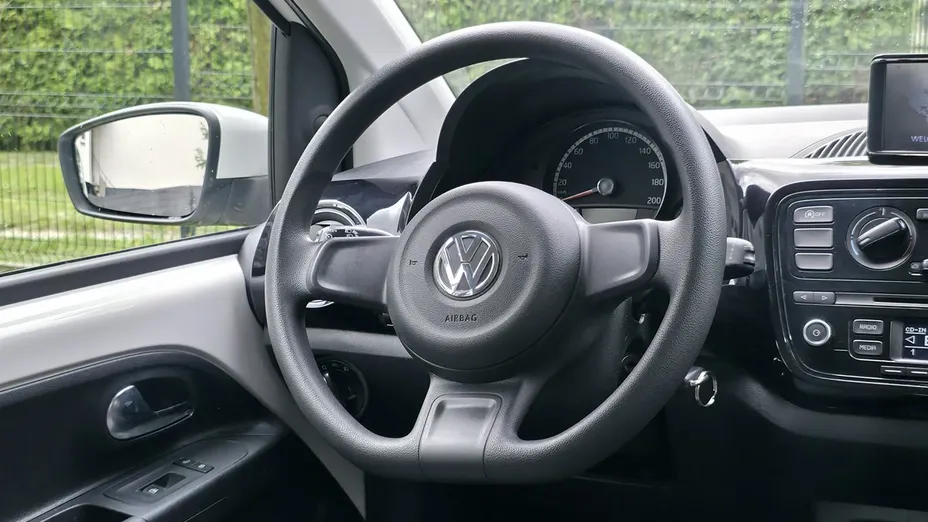 VOLKSWAGEN up! -