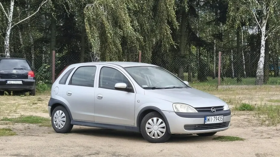 OPEL Corsa -