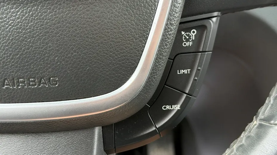 PEUGEOT 508 -