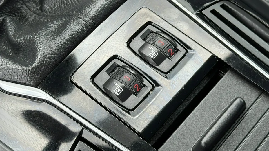 PEUGEOT 508 -