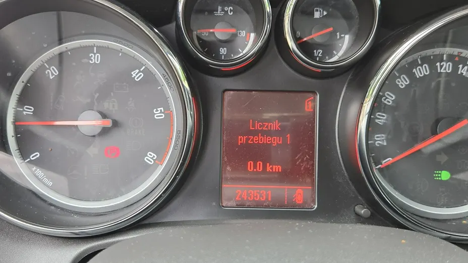 OPEL Astra -
