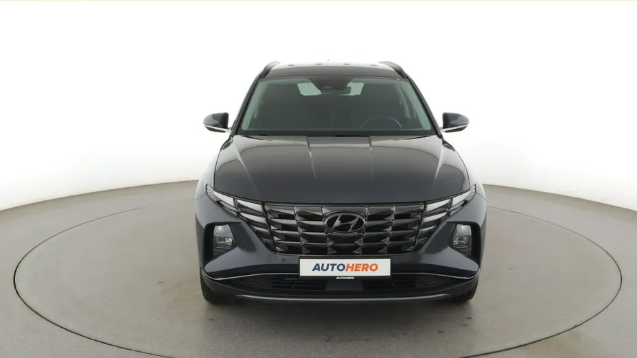 HYUNDAI Tucson -