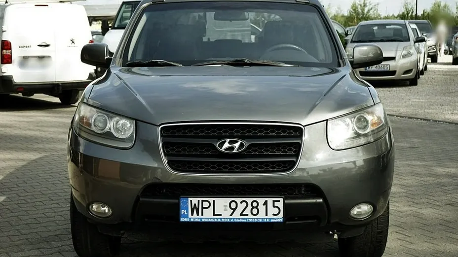 HYUNDAI Santa Fe -
