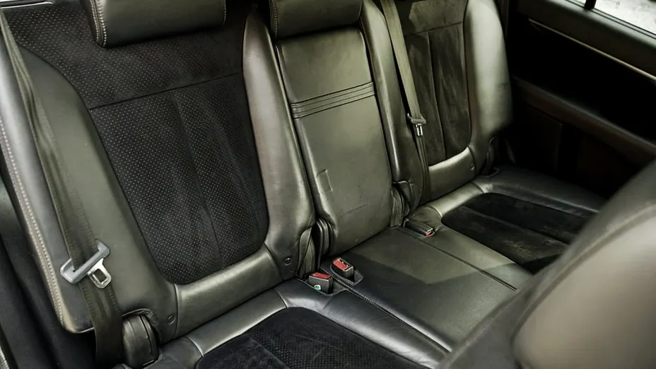 HYUNDAI Santa Fe -