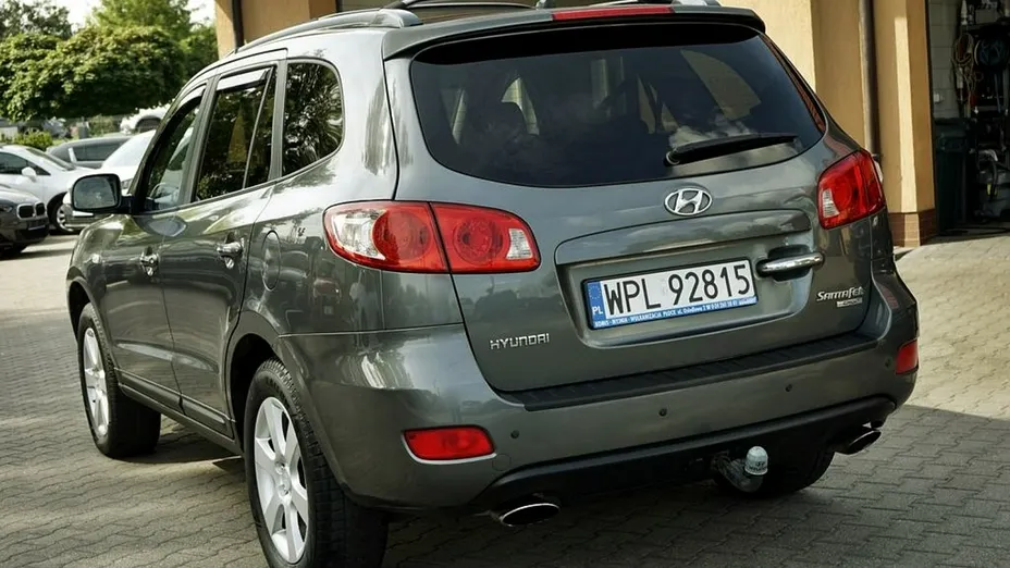 HYUNDAI Santa Fe -