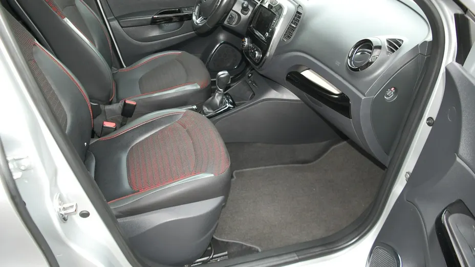 RENAULT Captur -