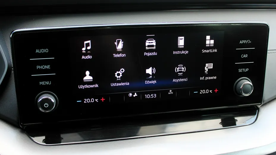 SKODA Octavia -