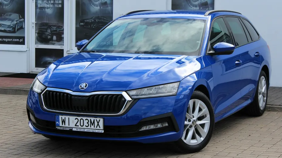 SKODA Octavia -