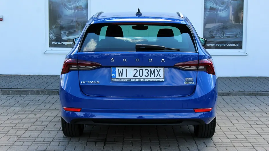 SKODA Octavia -
