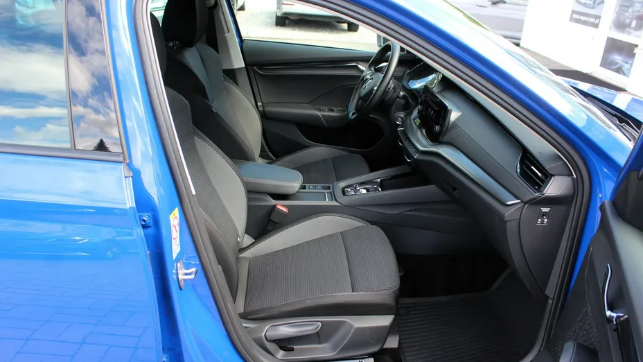 SKODA Octavia -