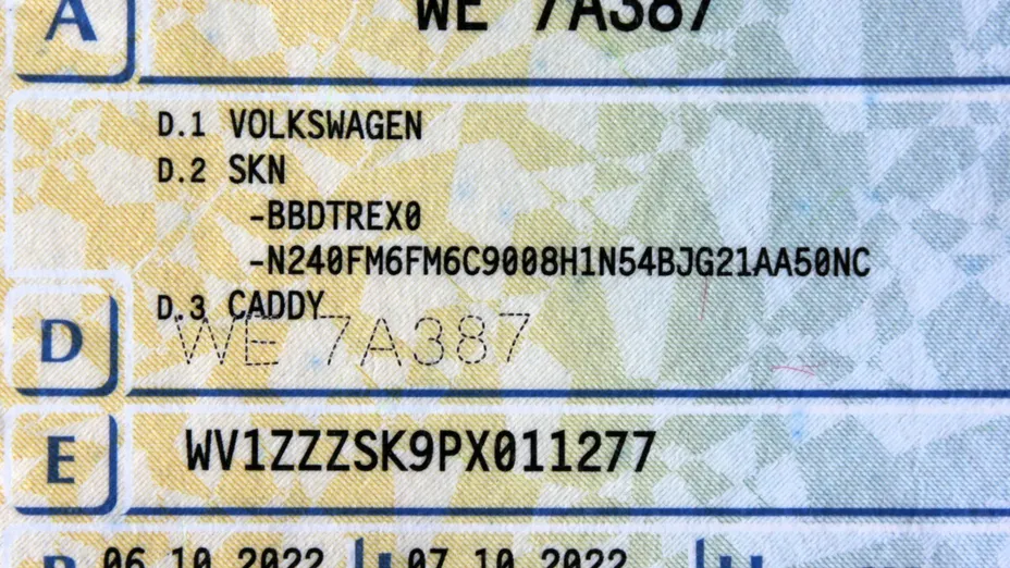 VOLKSWAGEN Caddy -