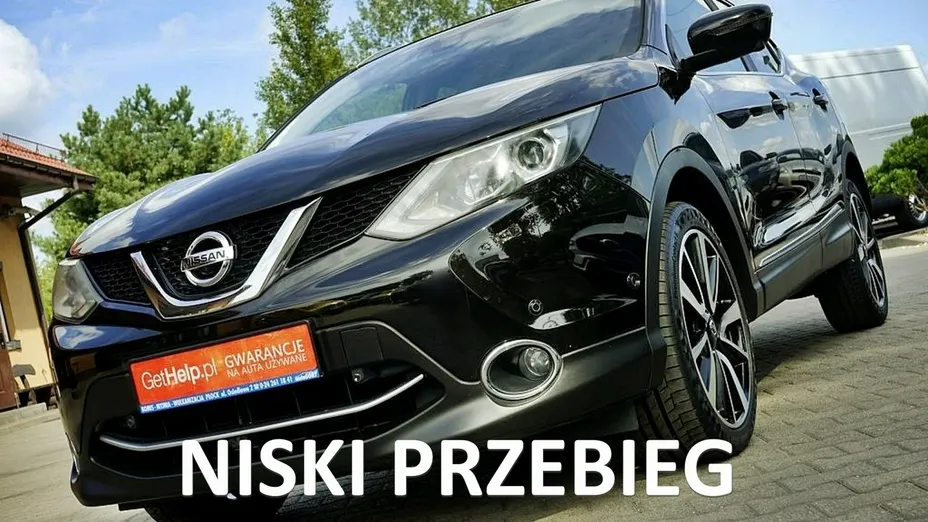 NISSAN Qashqai -