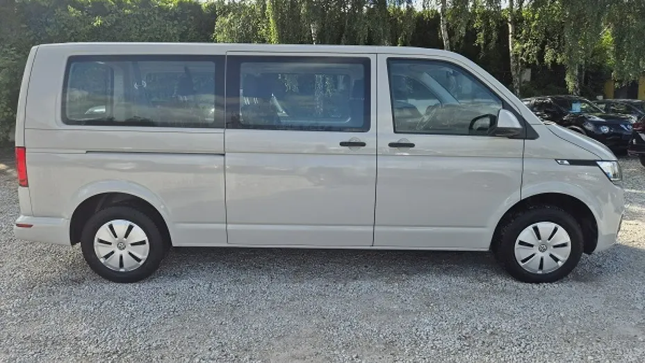 VOLKSWAGEN Transporter -