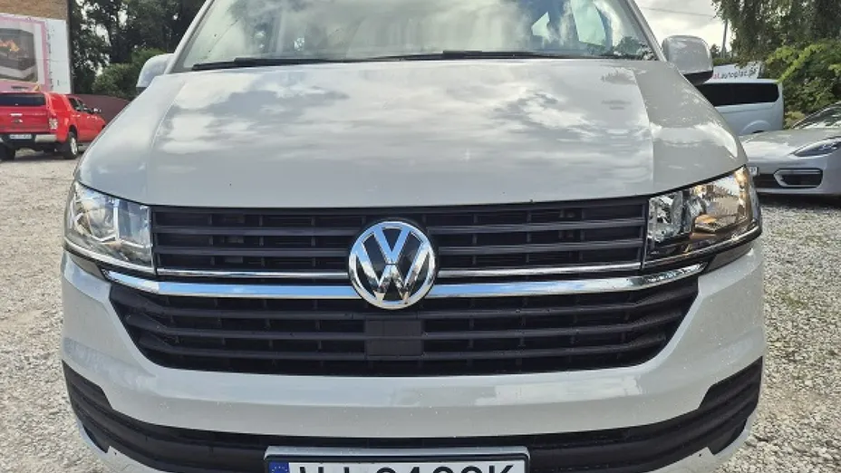 VOLKSWAGEN Transporter -